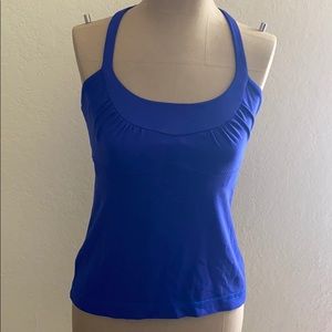Lululemon top size 6